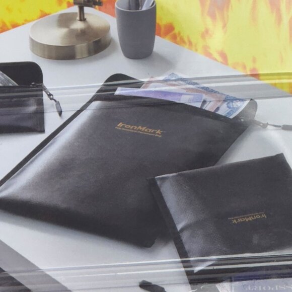 Fire Resistant Document Bags With Zippers For Cash & Documents Set Of 3 - Picture 4 of 14